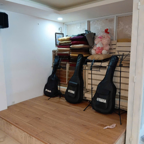 ĐÀN GUITAR